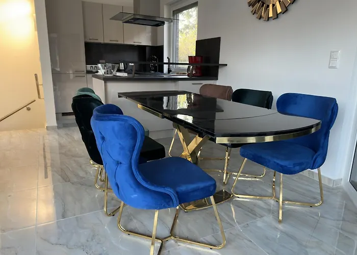 Holiday Dream Haus-A For 6 Persons